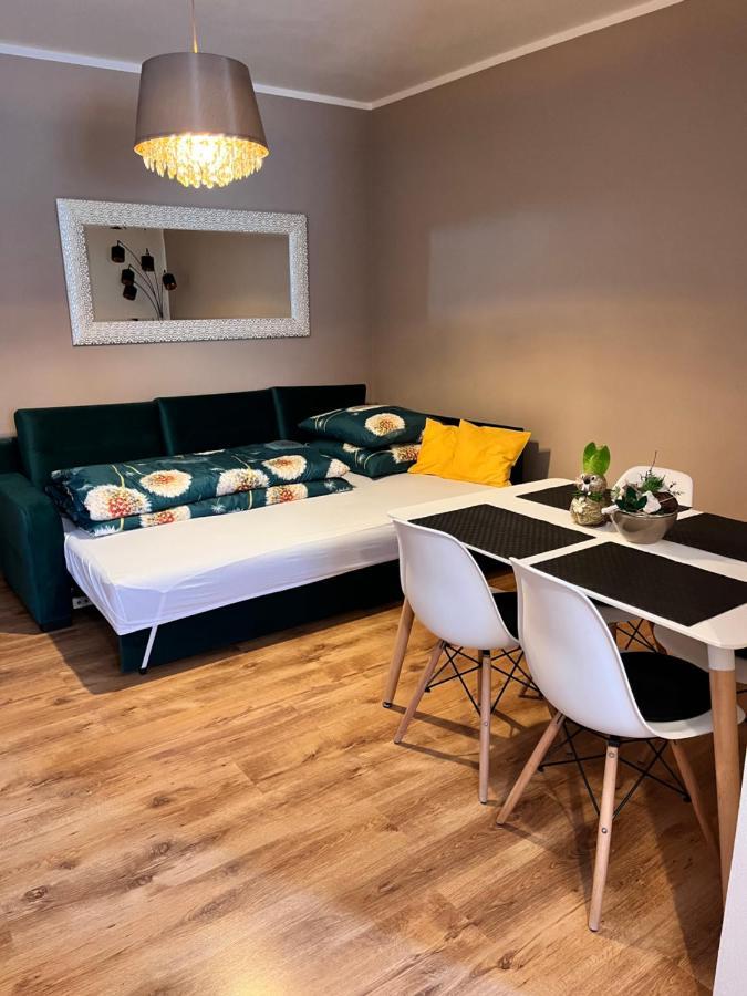 Apartmany Konevova Mikulov Exterior photo