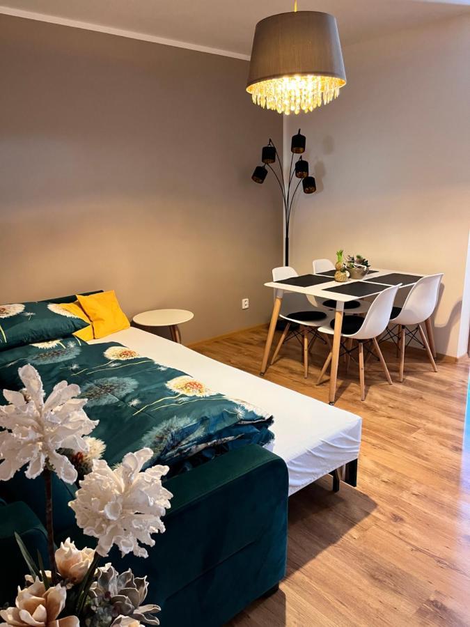 Apartmany Konevova Mikulov Exterior photo